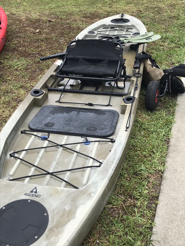 Ascend T Fishing Kayak For Sale In Fort Pierce Fl Offerup