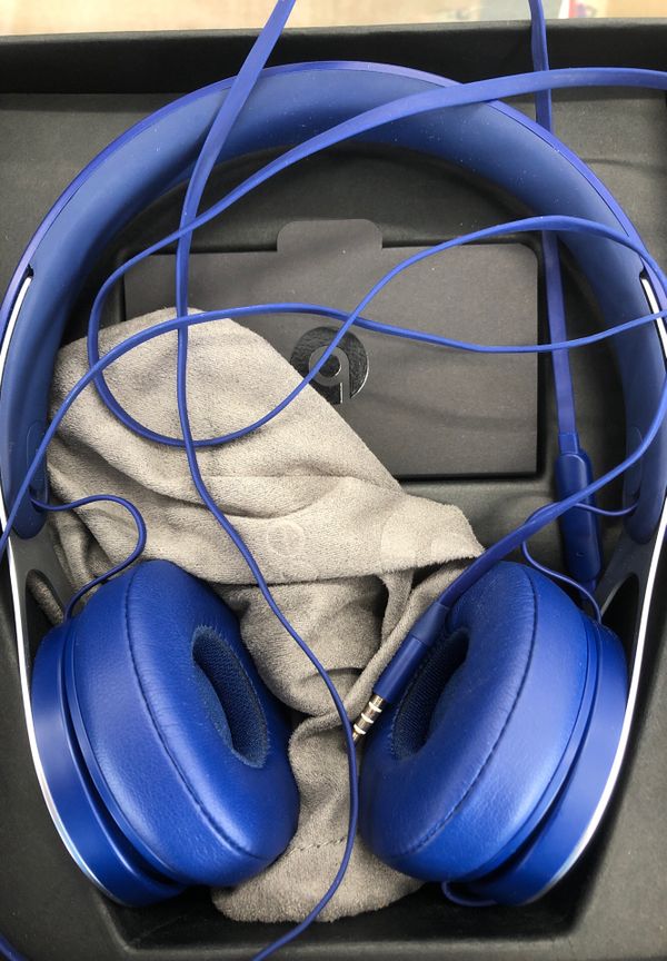 Beats Ep Blue Headphones Only One Side Works For Sale In Corning Oh