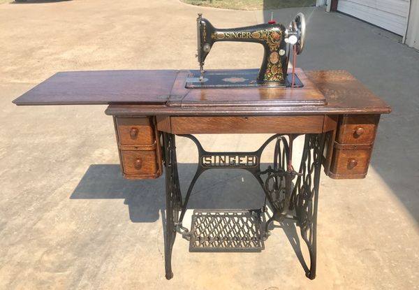 1910 SINGER RED EYE TREADLE SEWING MACHINE For Sale In Cleburne TX