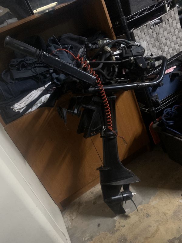 5hp Briggs and Stratton outboard for Sale in Phoenix, AZ OfferUp