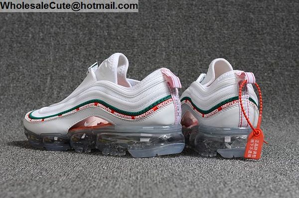 undefeated vapormax