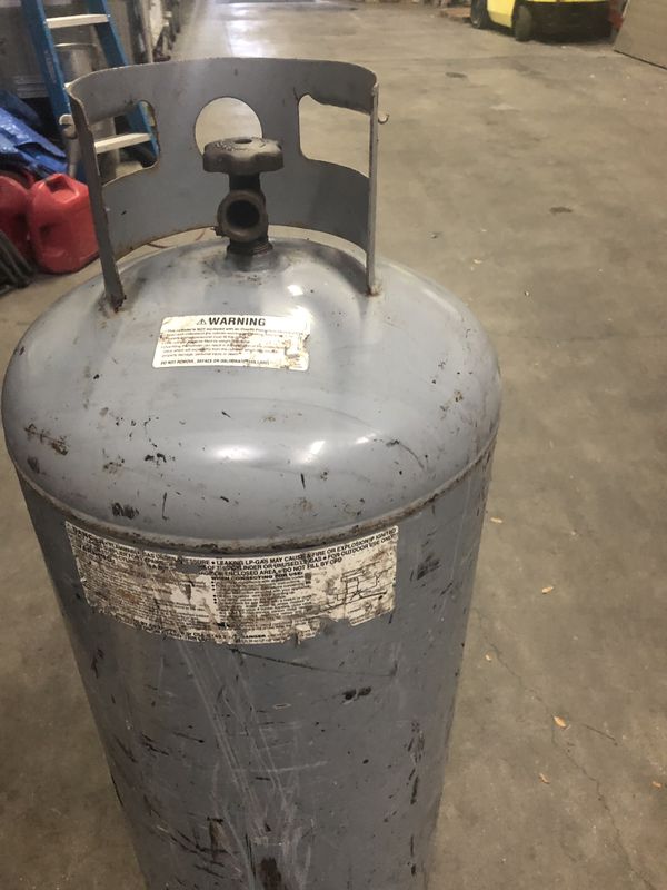 100 lb. propane tank for Sale in Hillsboro Beach, FL OfferUp