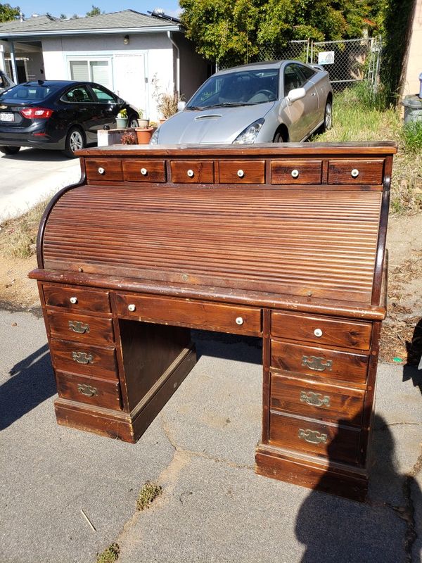 Solid wood roll top desk for Sale in Fallbrook, CA - OfferUp