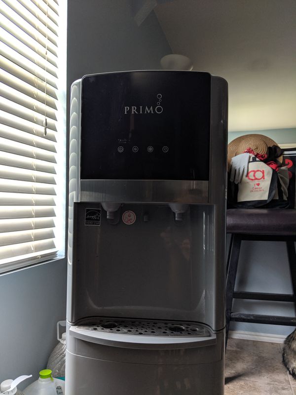 Water dispenser Primo #601177 leaks water. for Sale in San Antonio, TX