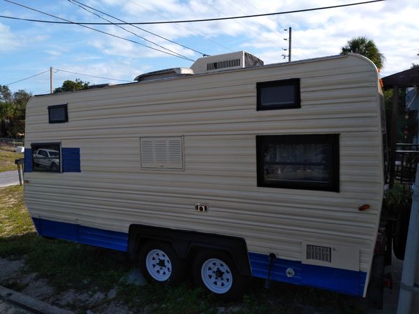 17 ft travel trailer