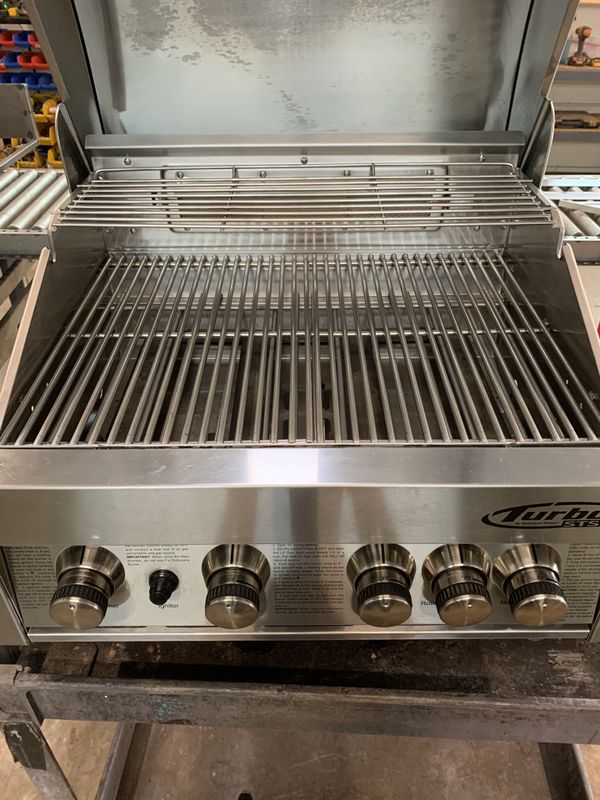 Barbeque Galore 30” Turbo STS LP Gas Grill for Sale in Phoenix, AZ