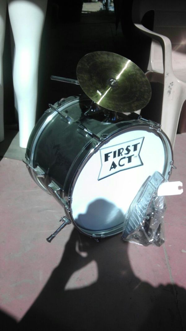 First Act Drum Set, 16x10" bass. for Sale in Mesa, AZ OfferUp