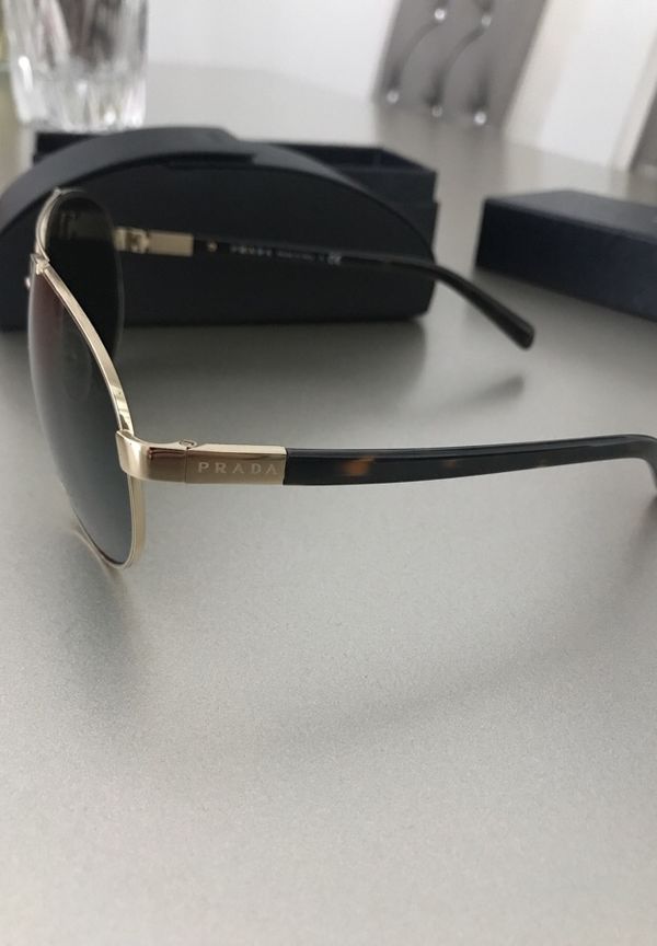 prada spr 670