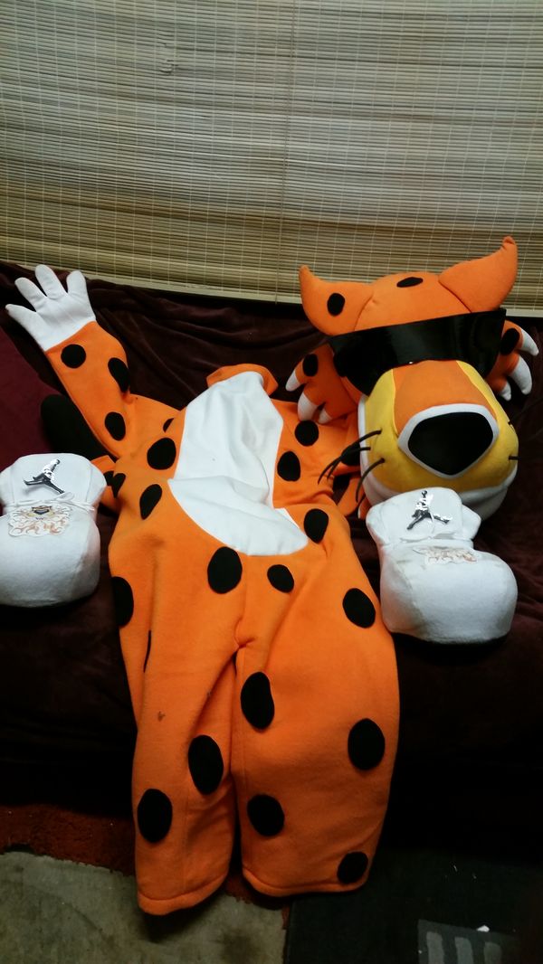 Chester cheetah mascot costume for Sale in Seattle, WA OfferUp