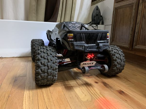 traxxas xmaxx 8s used