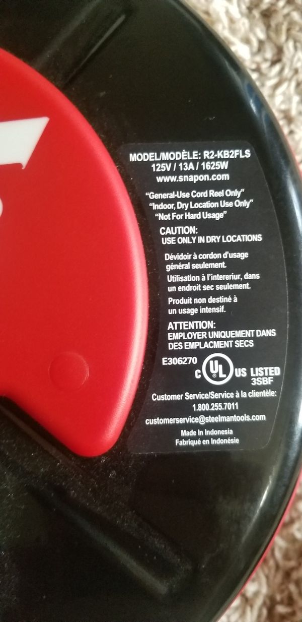 snap on retractable extension cord R2KB2FLS for Sale in Mill Creek, WA