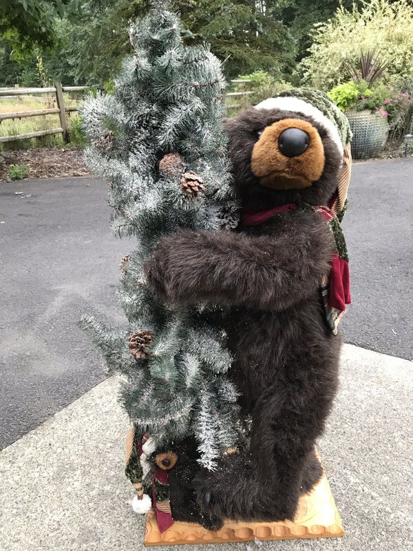 hugging christmas bear