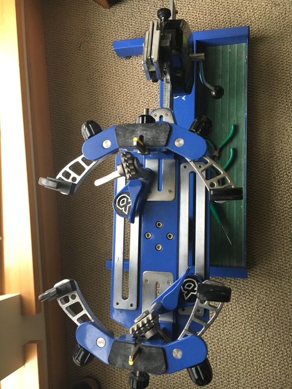 Used Alpha Revo 4000 Tennis Racquet Stringer for Sale in Seattle, WA