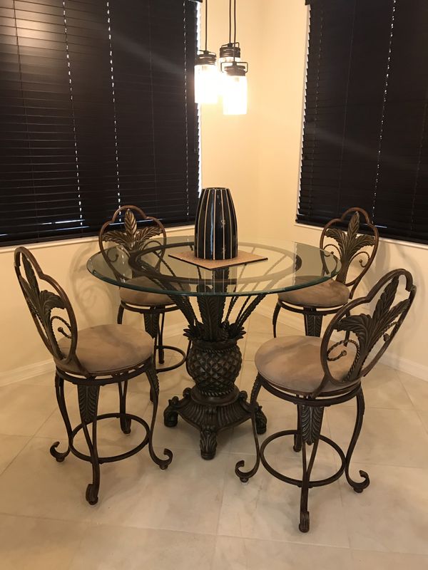 Dining Room Set High Top Four Chairs Swivel Stools Tropical Pineapple