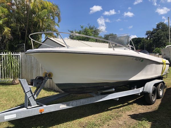 1988 wellcraft 20 ft center console water ready for Sale in Miami, FL ...