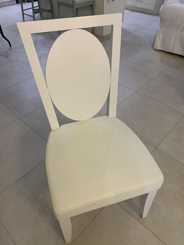 Z Gallerie dining room chairs. Set of 6. for Sale in Wellington, FL