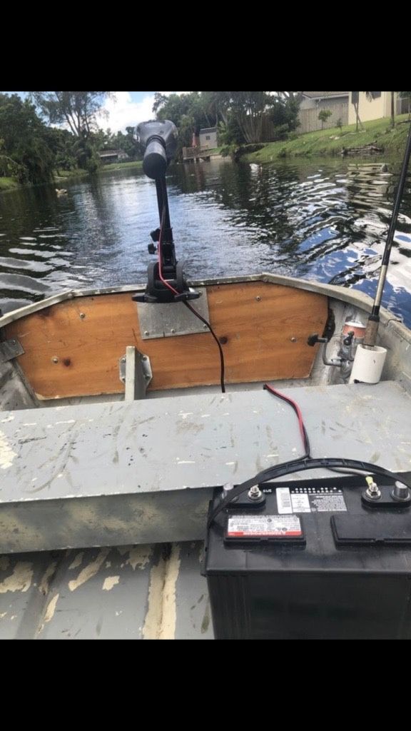 14 foot Aluminum john boat for Sale in Plantation, FL ...