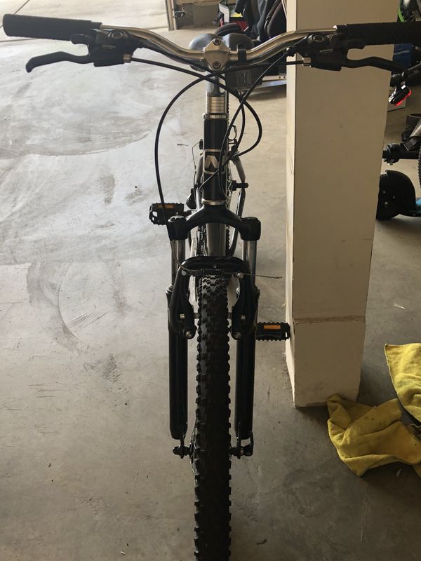 Women’s Nishiki Alamosa Mountain Bike for Sale in San Ramon, CA - OfferUp