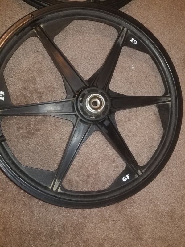 gt bike mag wheels