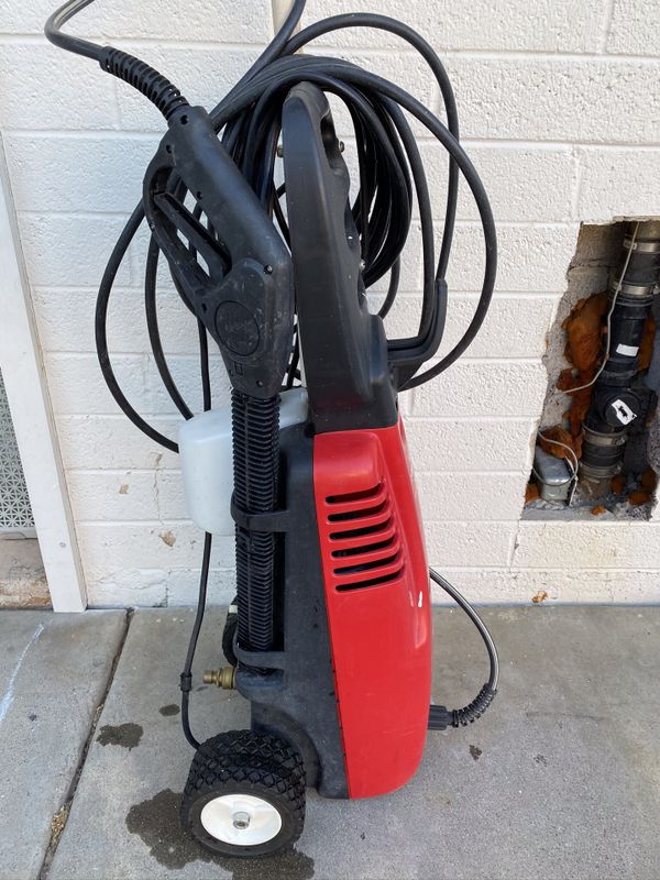 HUSKY HD POWER WASHER HD1600 1300-1600PSI “NEEDS WORK” for Sale in ...