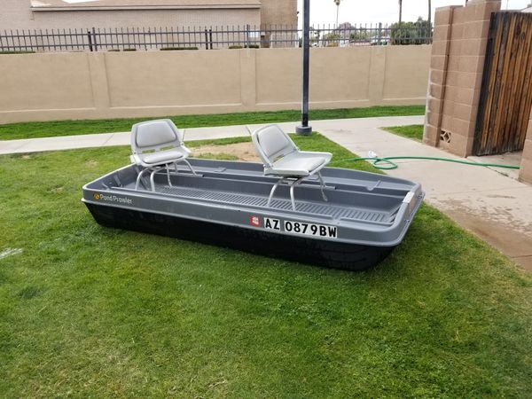 10ft bass pro shop pond prowler. for Sale in Phoenix, AZ - OfferUp