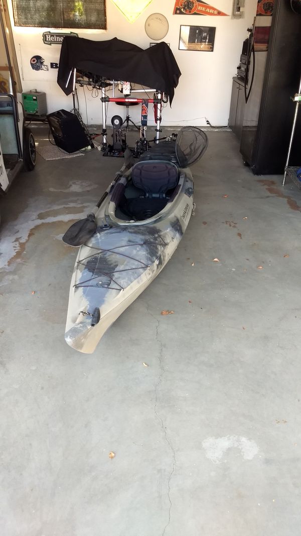 Field & stream 12 foot kayak for Sale in Thousand Palms, CA OfferUp