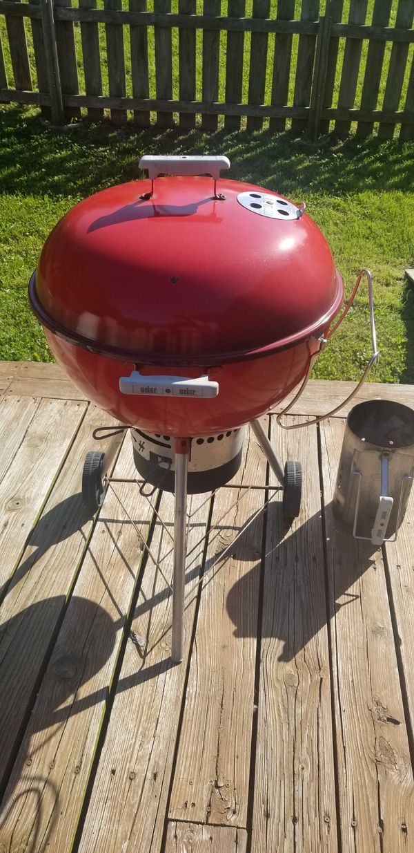 VINTAGE RED WEBER 22" BARBECUE BBQ CHARCOAL GRILL for Sale in Imperial