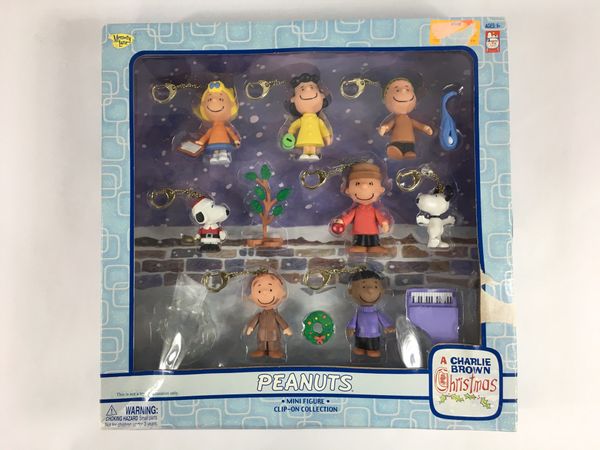 peanuts mini figures