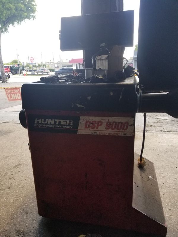 Balancer Machine Hunter DSP 9000 Wheel & Tire Balancer Used Works good