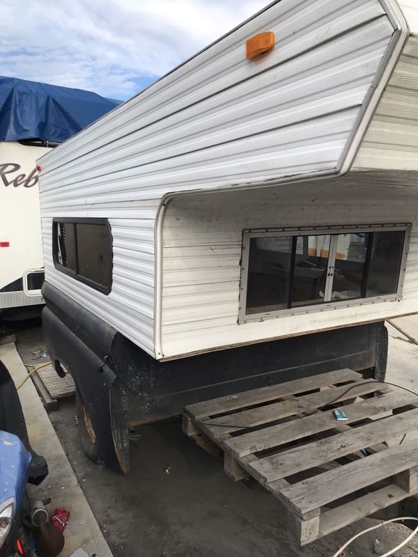 Truck Bed Camper Shell/Trailer for Sale in San Clemente, CA - OfferUp