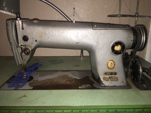 Singer 251-12 Industrial Sewing Machine for Sale in Fresno, CA - OfferUp