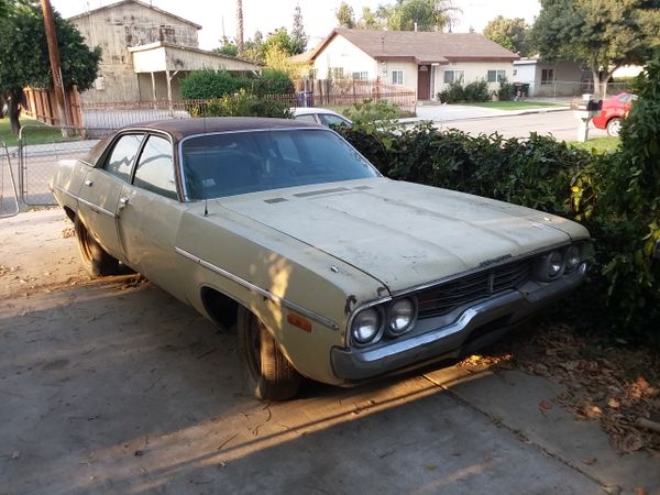 1972 classic Mopar for Sale in Riverside, CA - OfferUp