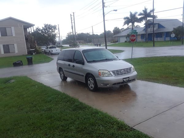 2005 Ford windstar Has transmission problem other than that great a.c