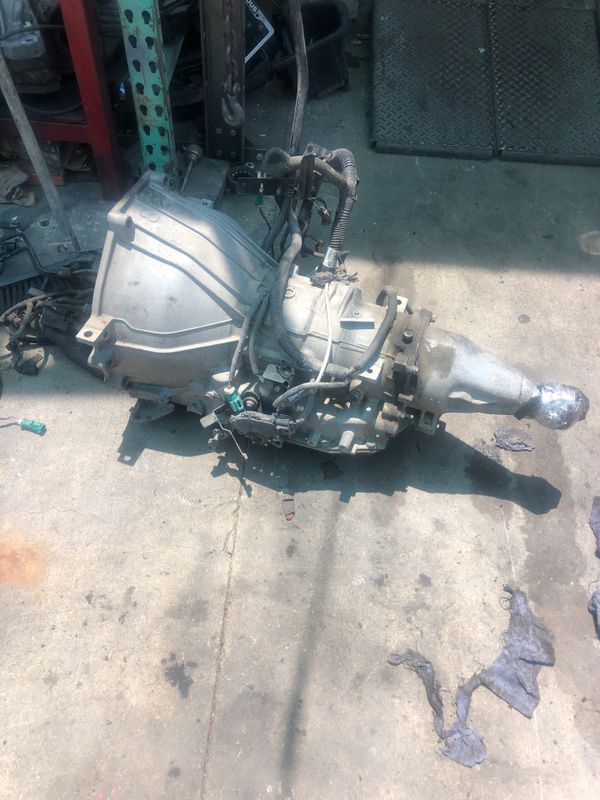 Auto transmission of 2005 crown victoria for Sale in Pomona, CA OfferUp