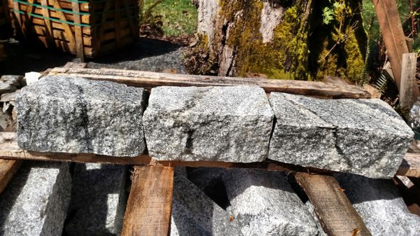 granite blocks for house building