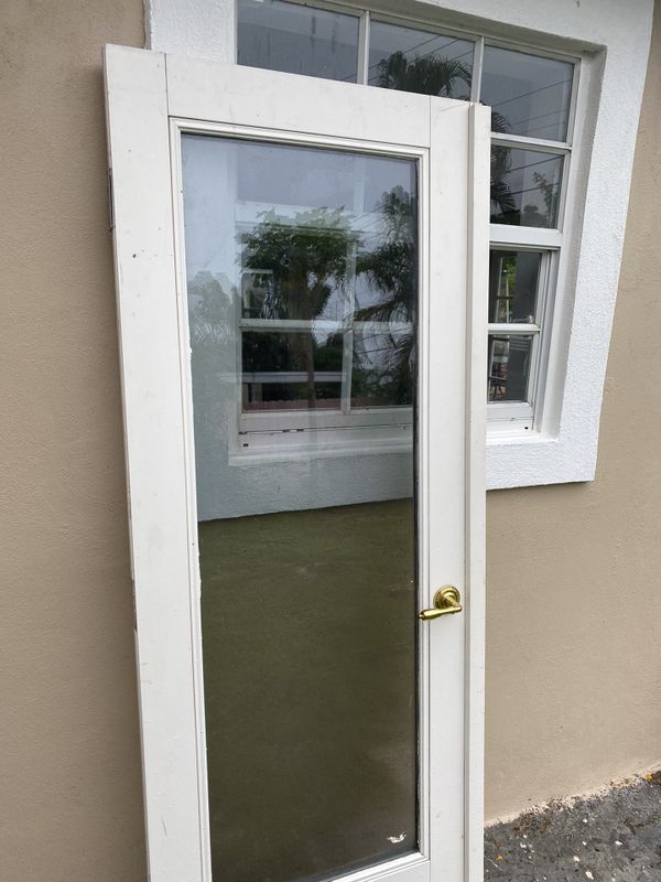 Double Exterior wood full view double doors 60x80 / one