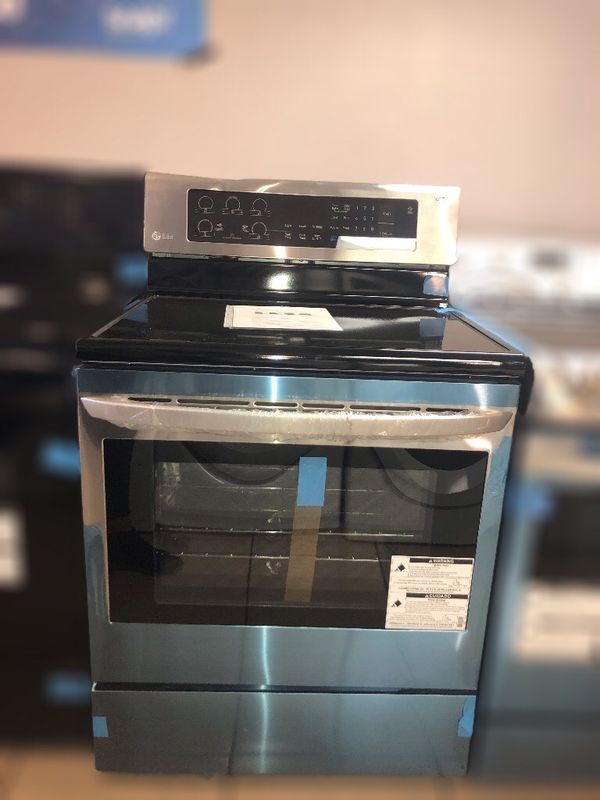 NEW LG Stainless Steel (Scratch and Dent) Electric Range for Sale in