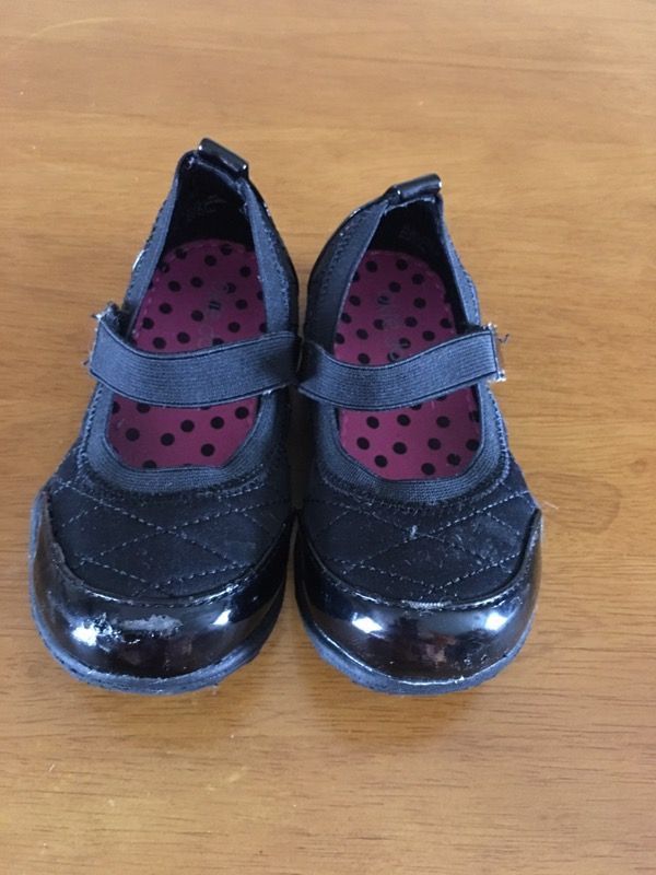 size-9-toddler-shoes-for-sale-in-aurora-il-offerup