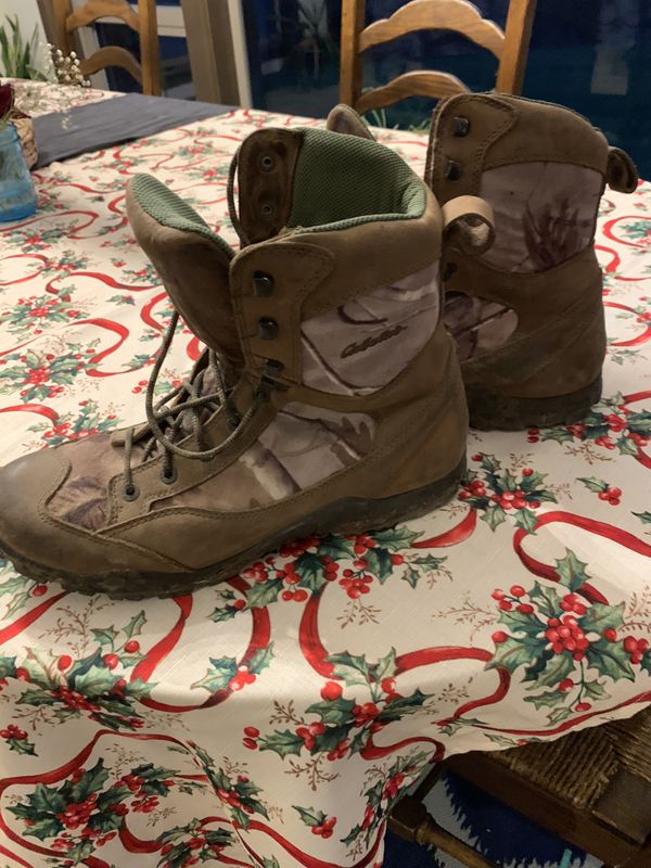 danner pronghorn lace length