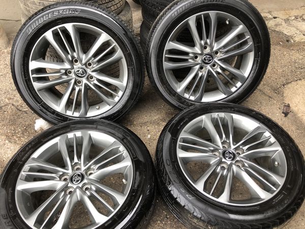 2016 Toyota Camry Rims And Tires 17 For Sale In Oak Park IL OfferUp