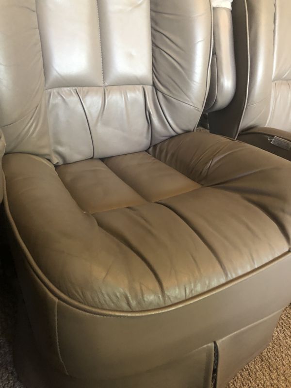 Dodge Ram Van Captains Seat (Pair) for Sale in Los Angeles, CA OfferUp