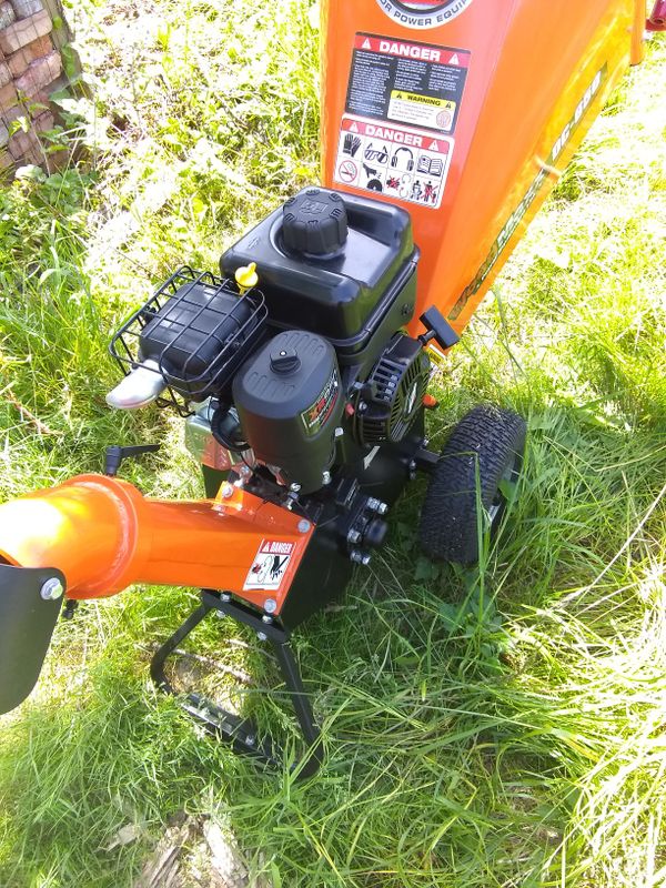 WoodMaxx wood chipper NEVER USED for Sale in Anderson Island, WA OfferUp