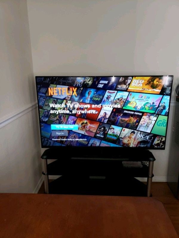 60 inch Vizio smart tv for Sale in Virginia Beach, VA - OfferUp