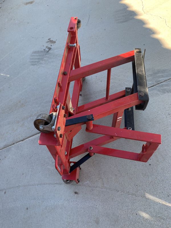 Motorcycle lift Jack , Hydraulic Bottle Jack Missing for Sale in Palmdale, CA OfferUp