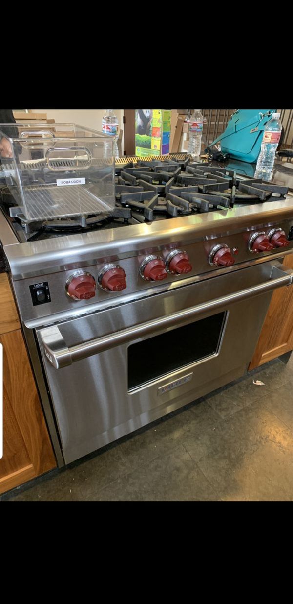 wolf 36" gas stove range 6burner for Sale in Rancho ...