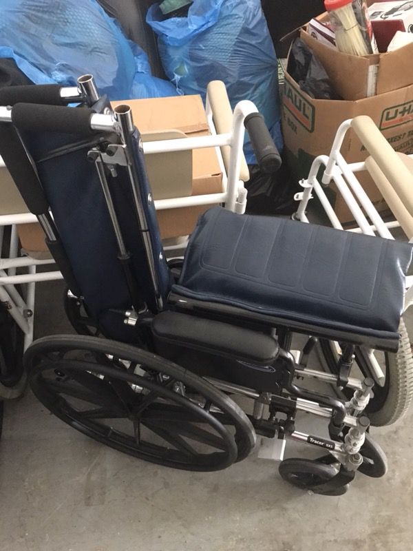 Invacare high back reclining 18” wheelchair for Sale in Miami, FL OfferUp