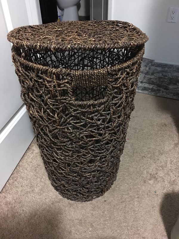 Dark Brown Wicker Laundry Basket for Sale in Yorba Linda, CA - OfferUp