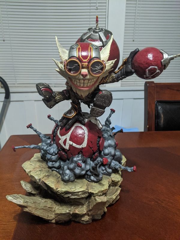 riot ziggs figure