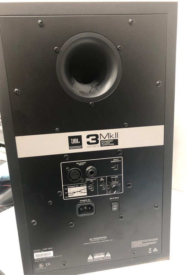 Jbl mk2 series 3 studio speakers with cord for Sale in Dallas, TX - OfferUp