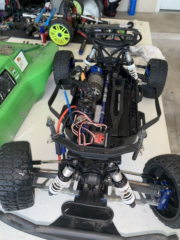 traxxas slash 4x4 lcg